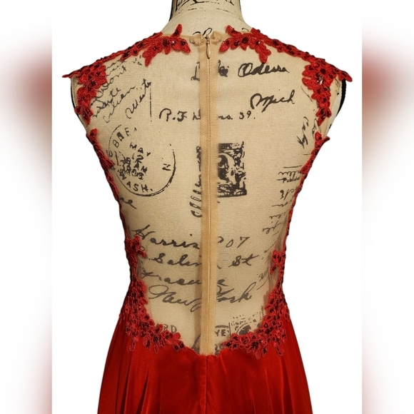 Aspeed Red Lace Prom Dress - Picture 7 of 8